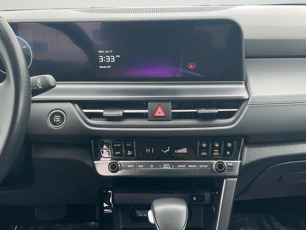 Used 2024 Gray Kia SX image 20
