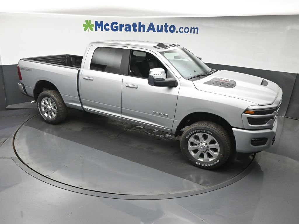 New 2026 Silver-Zynith Exterior Paint RAM Laramie image 3