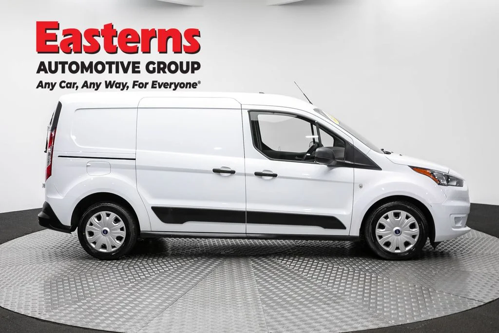 Used 2022 White Ford XLT image 4
