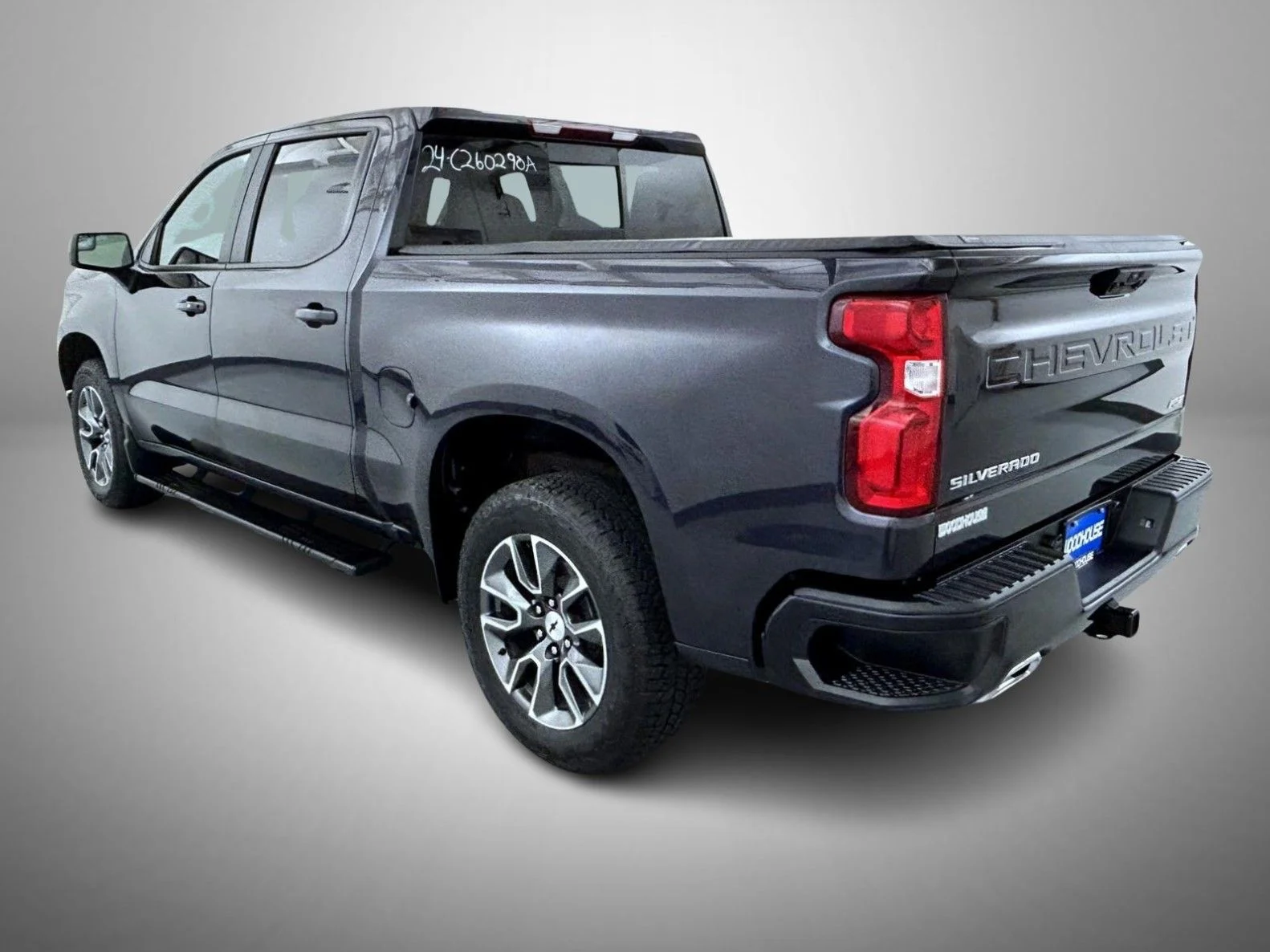 Used 2024 Gray Chevrolet RST image 7