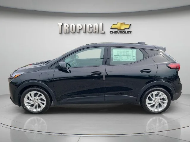 New 2027 Mosaic Black Metallic Chevrolet LT image 2