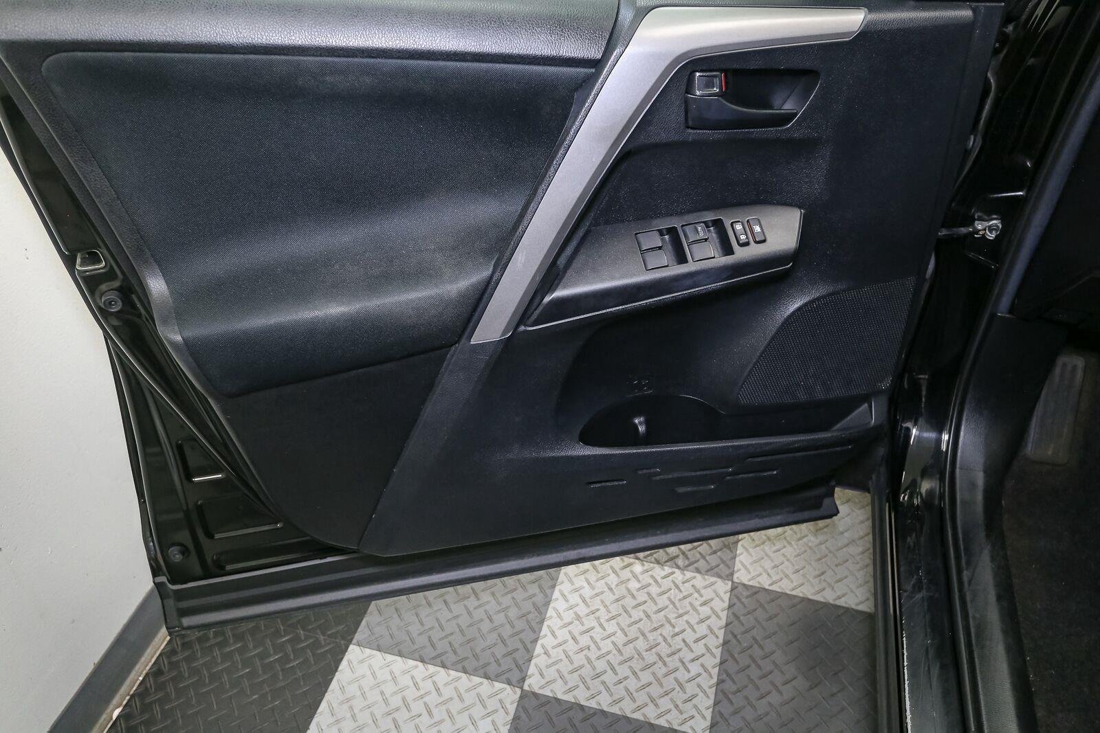 Used 2018 Black Toyota LE image 35