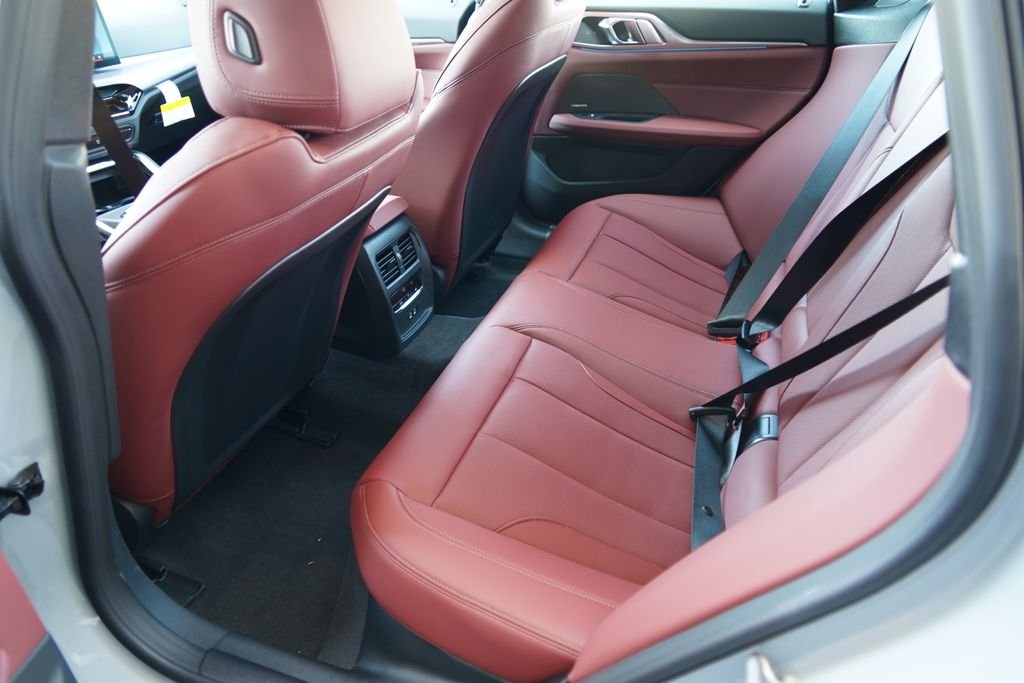 New 2026 Brooklyn Grey Metallic BMW xDrive40 image 19