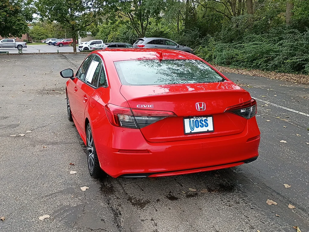 Certified Used 2024 Rallye Red Honda EX image 5