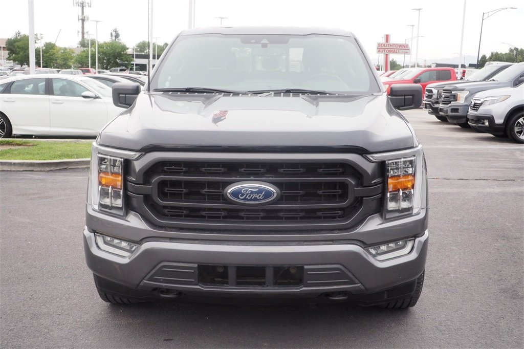 2021 Ford F-150 XLT photo 2