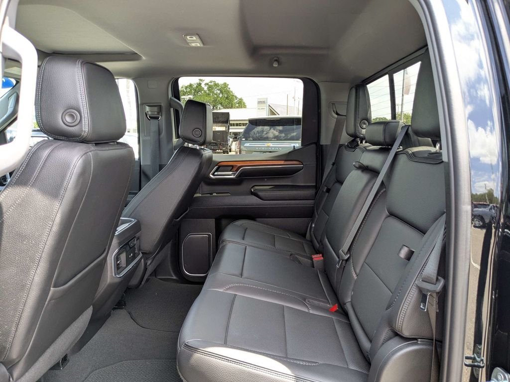 Used 2023 Black GMC Denali image 13