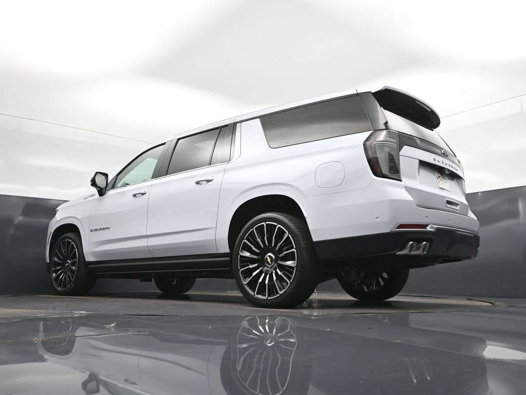 New 2026 Polar White Tricoat Chevrolet High Country image 41