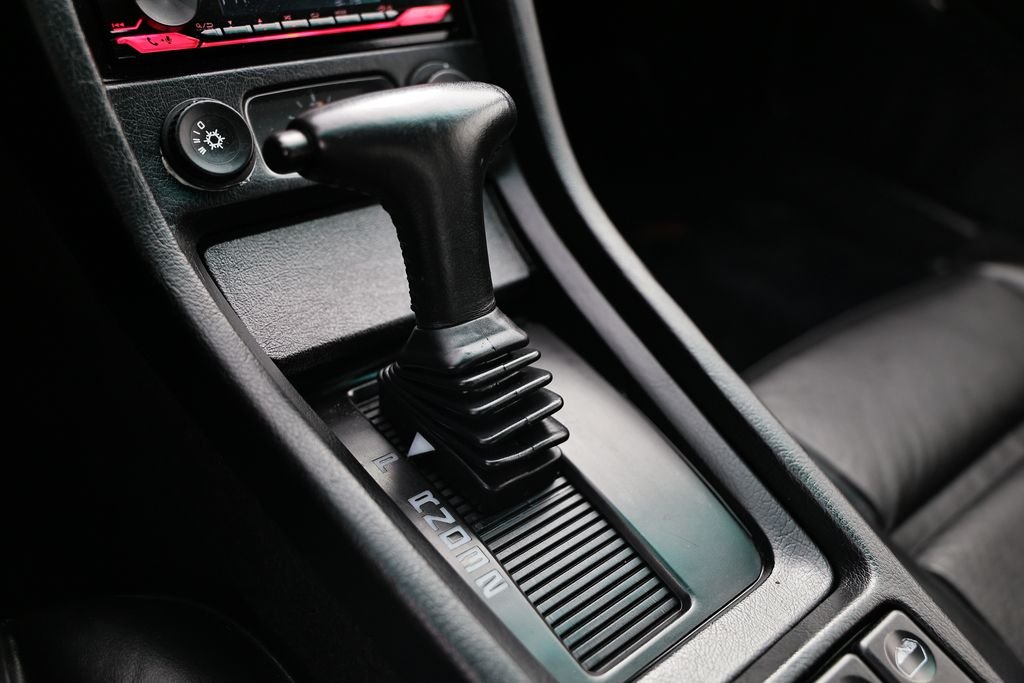 Used 1994  Porsche GTS image 39