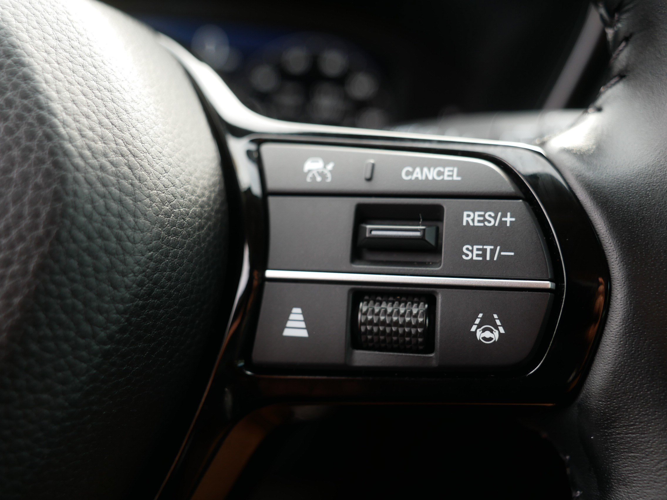 Used 2026 White Honda EX-L image 29