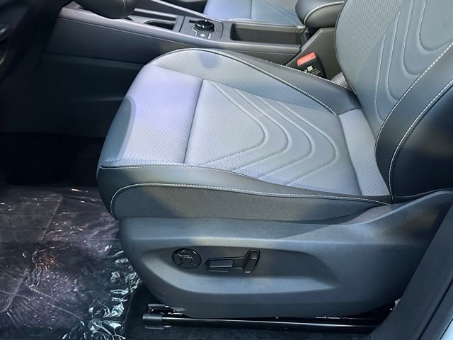 New 2026 Pure White Volkswagen 2.0T SE image 27