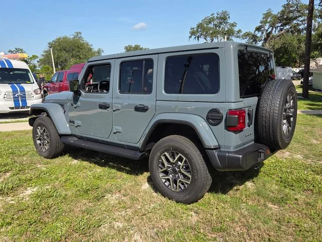 New 2026 Anvil Clear-Coat Exterior Paint Jeep Sahara image 6