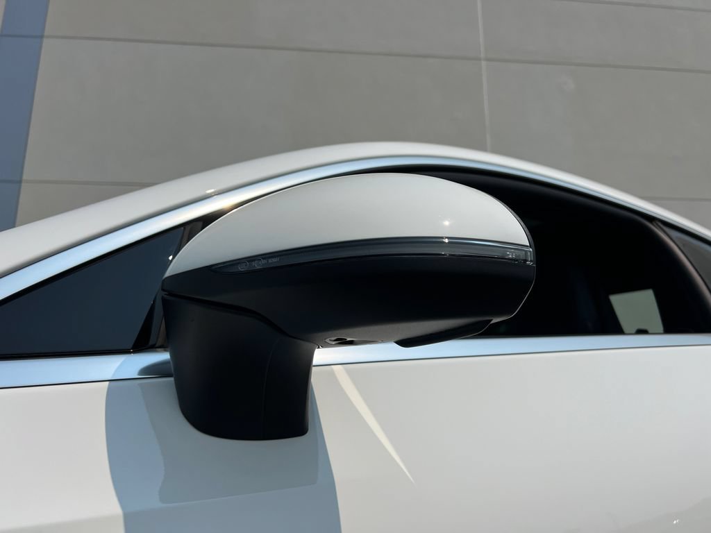 New 2026 Polar White Mercedes-Benz CLE 300 image 63