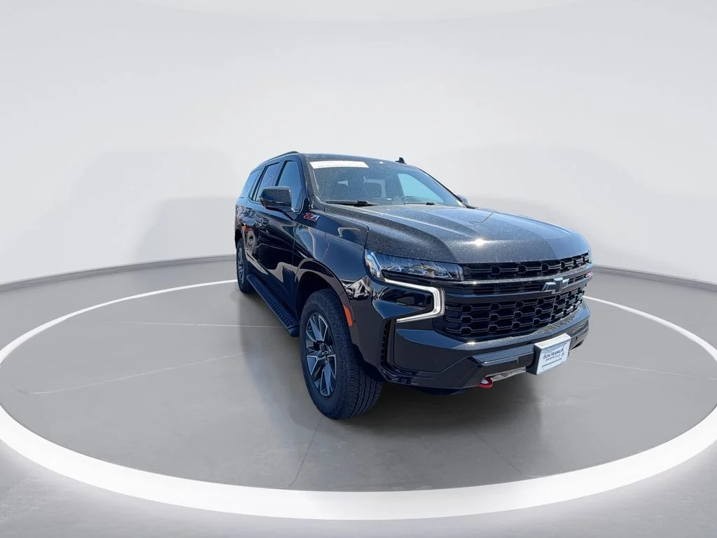Used 2024 Black Chevrolet Z71 image 2
