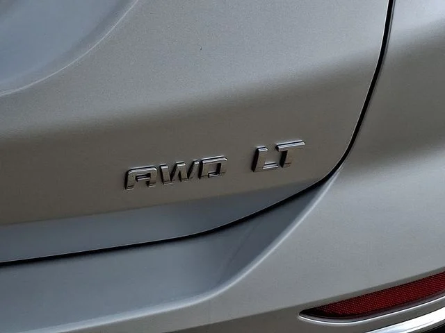 Used 2019 Silver Chevrolet LT image 32
