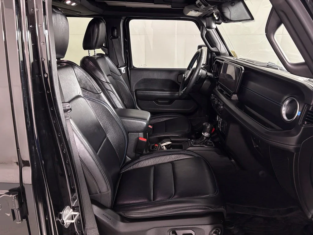 Used 2024 Black Jeep High Altitude 4xe image 41