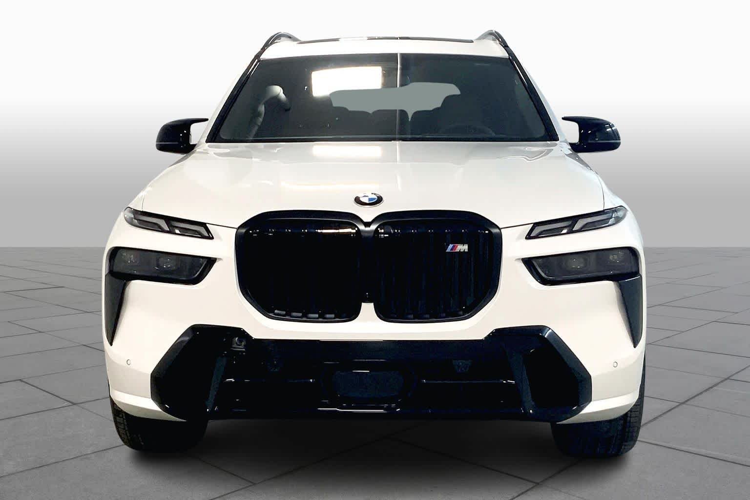 New 2026 Mineral White Metallic BMW M60i image 3