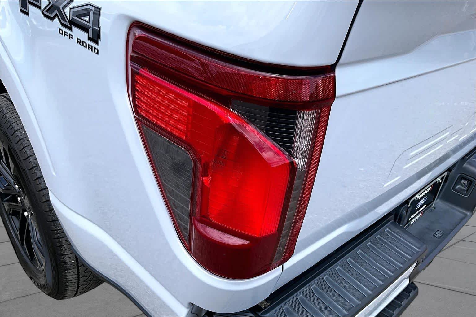 Certified Used 2025 Space White Metallic Ford XLT image 28
