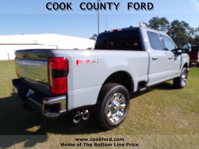 New 2027 Glacier Gray Metallic Tri-Coat Ford F-250® King Ranch® image 7