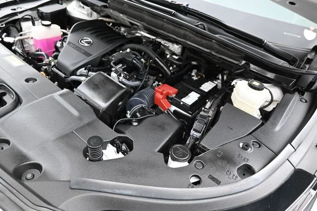 Used 2024 White Lexus 350 image 43