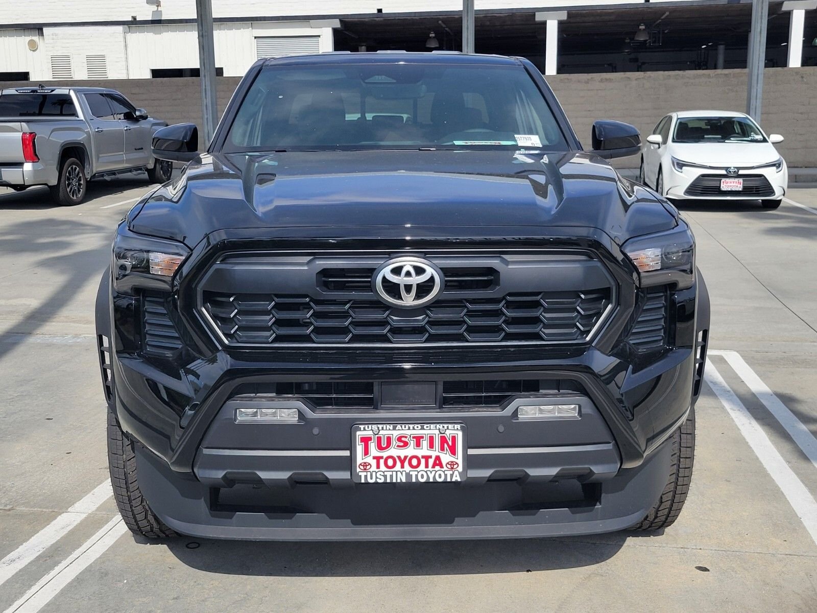 2025 Toyota Tacoma TRD Off Road - Photo 6