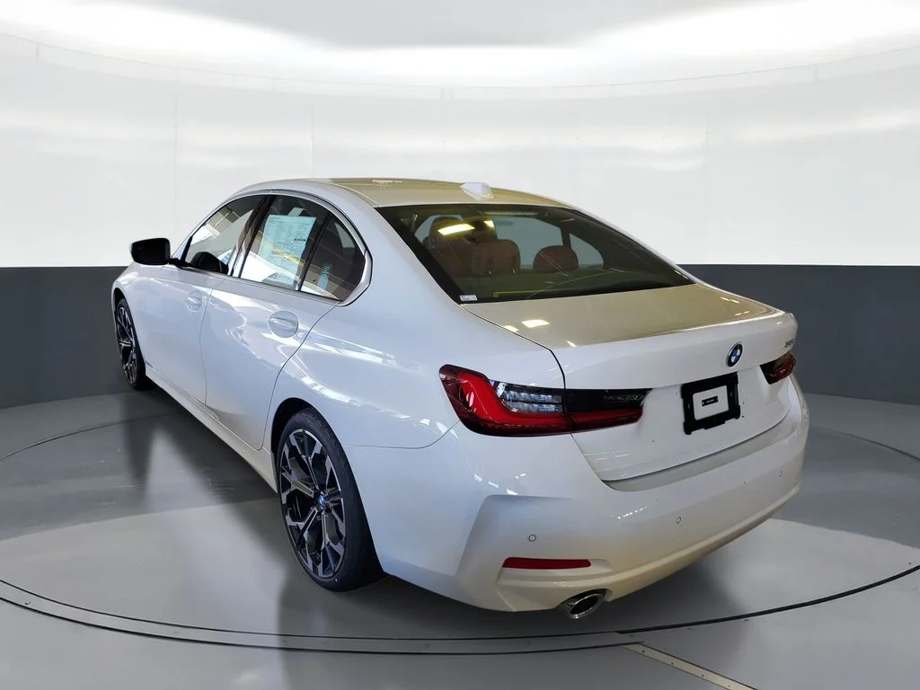 New 2026 Alpine White BMW 330i image 4