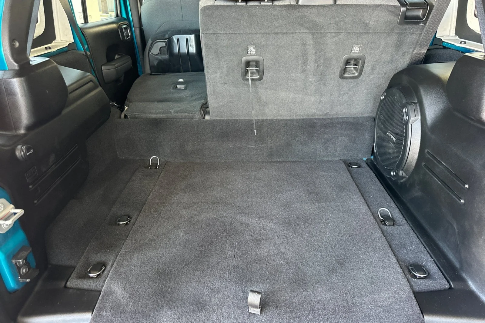 Used 2024 BIKINI PEARL Jeep Willys image 15