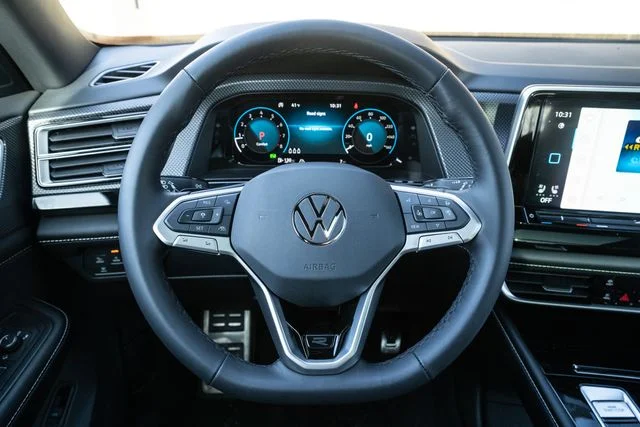 New 2026 Gray Volkswagen 2.0T SEL Premium R-Line image 17