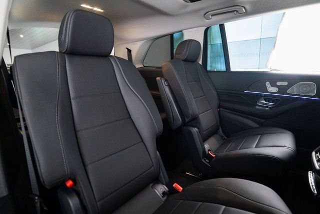 New 2026 Polar White Mercedes-Benz GLS 450 image 35
