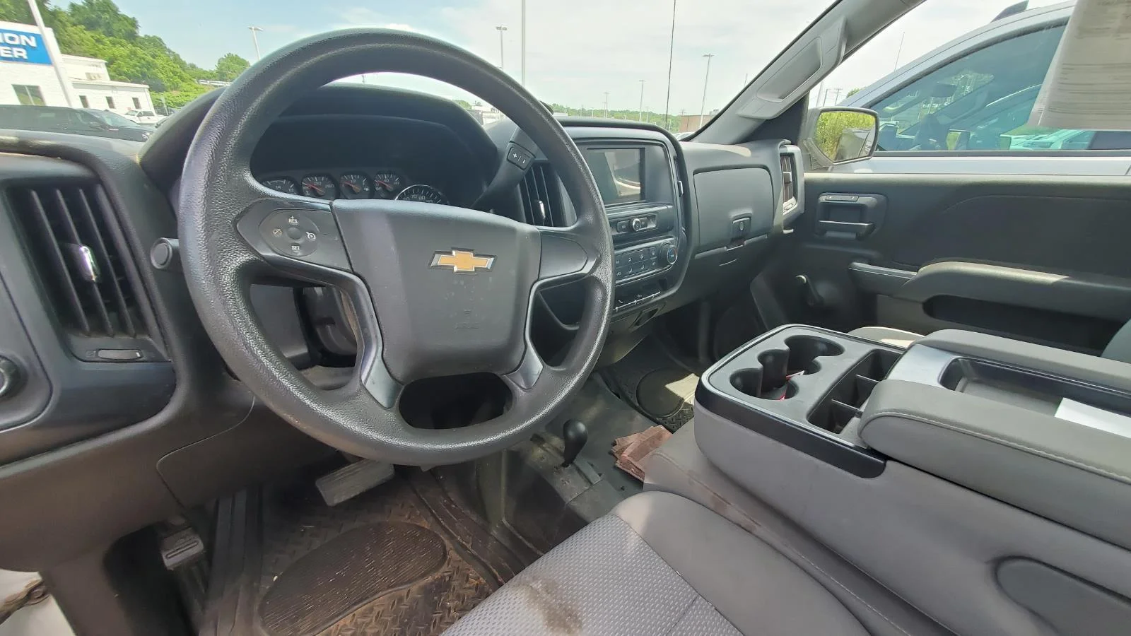 Used 2018 SUMMIT WHITE Chevrolet Work Truck image 6