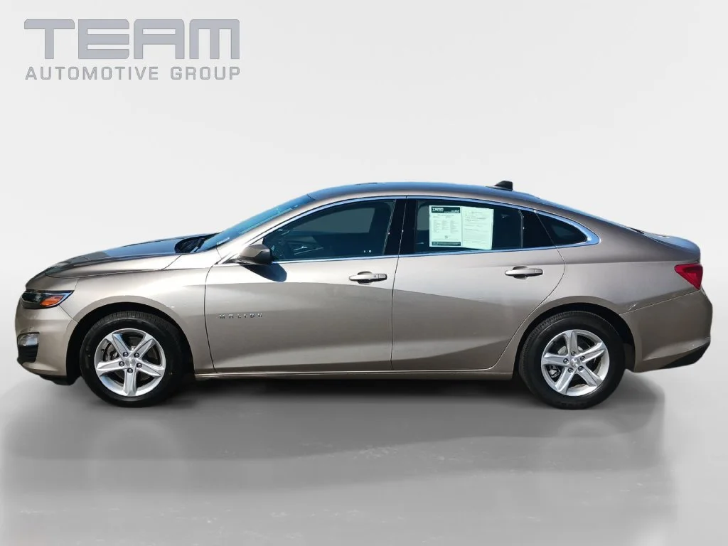 Used 2025 Mineral Gray Metallic Chevrolet LS image 4