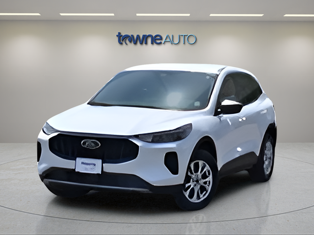 Used 2023 White Ford Active image 1