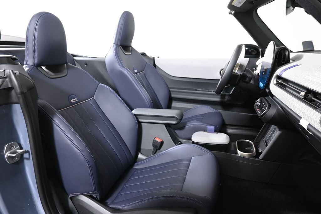 2026 MINI Convertible S - Photo 27