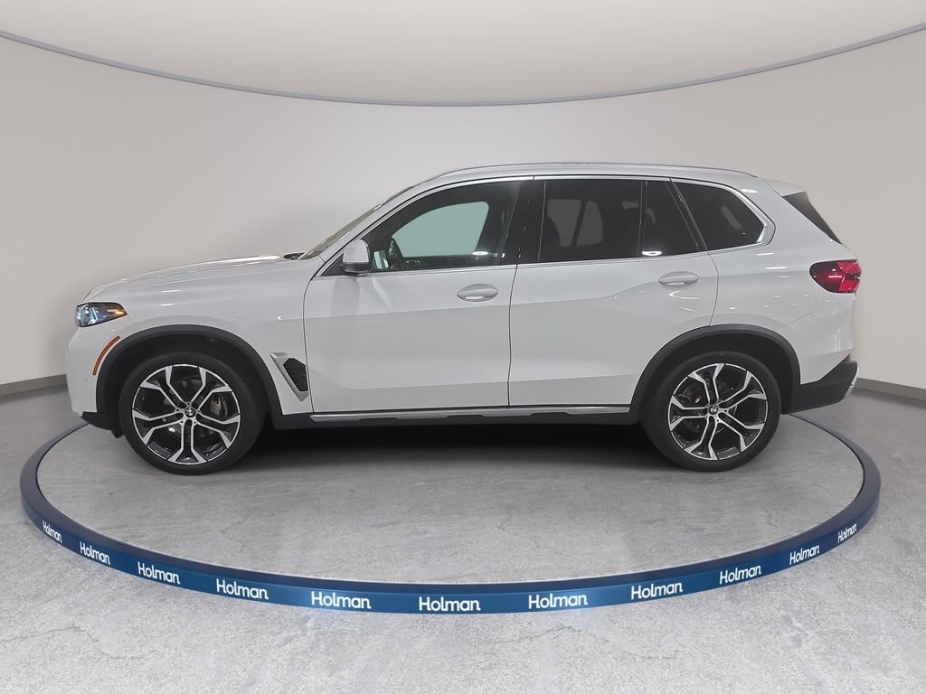 Certified Used 2024 Mineral White Metallic BMW xDrive40i image 8