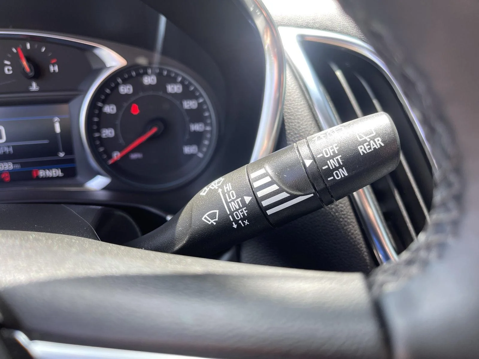 Used 2024 Summit White Chevrolet LT image 19