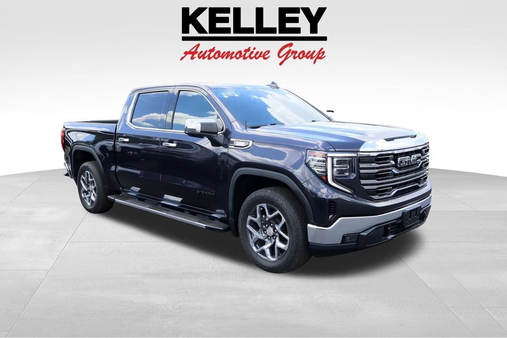 2023 GMC Sierra 4WD Crew Cab Short Box SLT's photo