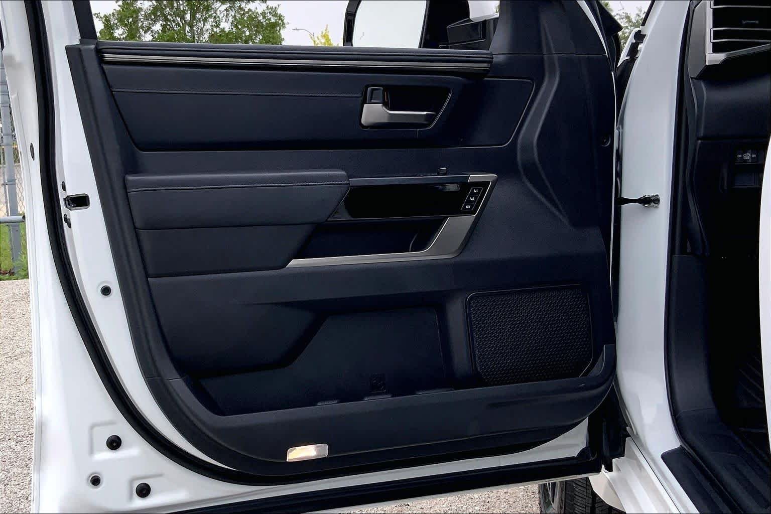 Used 2025 Ice Cap Toyota Limited image 21