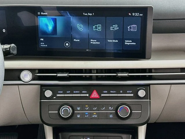 New 2026 Hyundai TUCSON SE