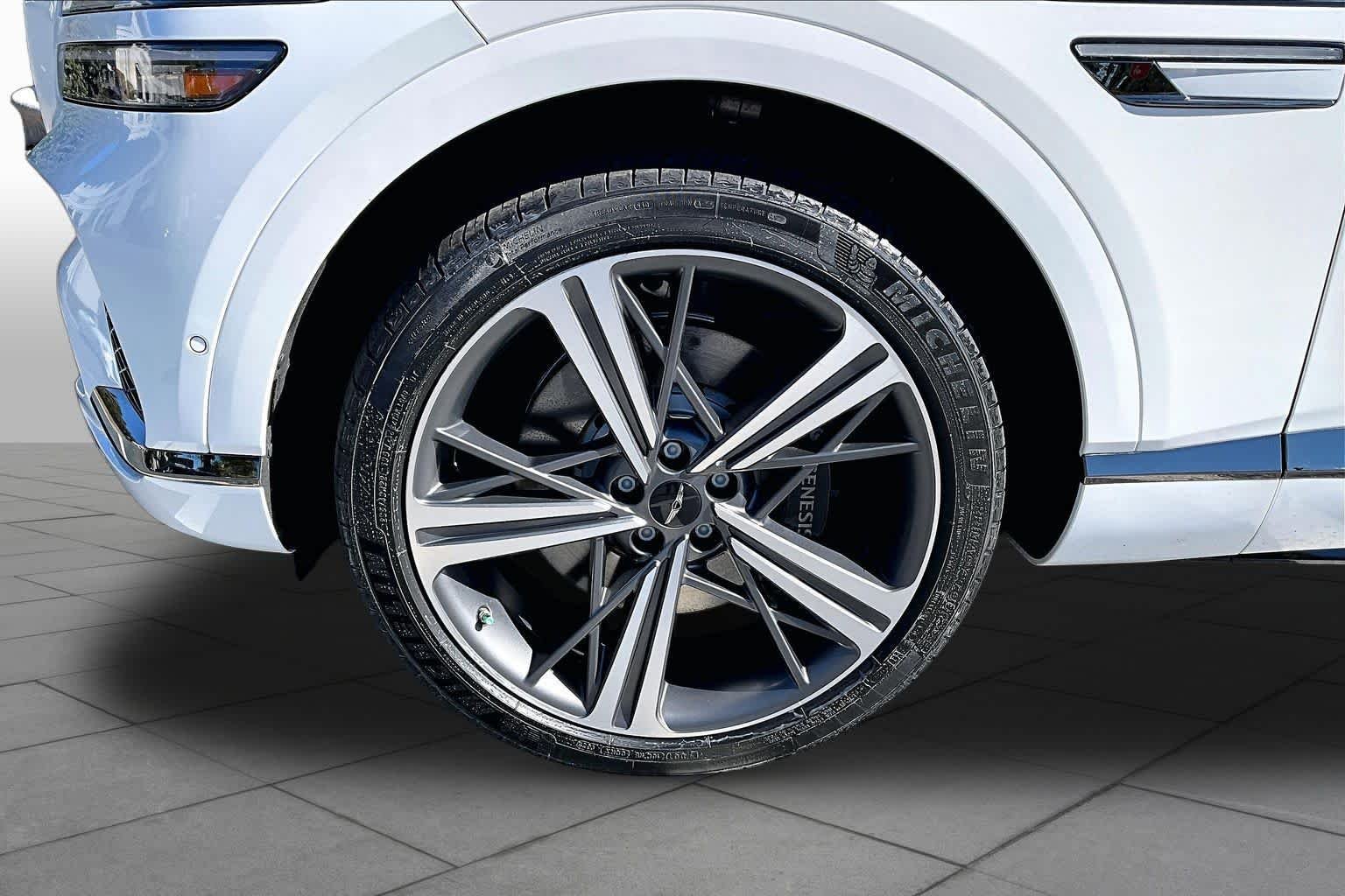 Used 2025 Uyuni White Genesis 3.5T e-SC image 11