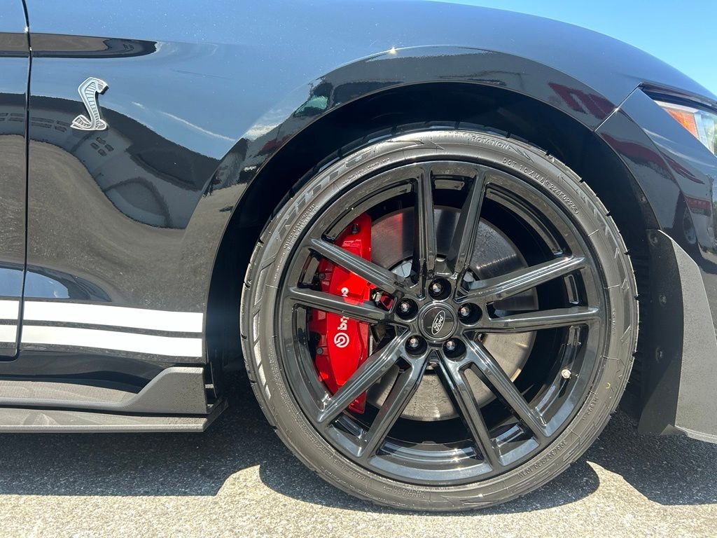 Used 2020 Shadow Black Ford Shelby GT500 image 13