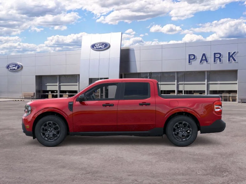 New 2026 Ruby Red Metallic Tinted Clearcoat Ford XLT image 3