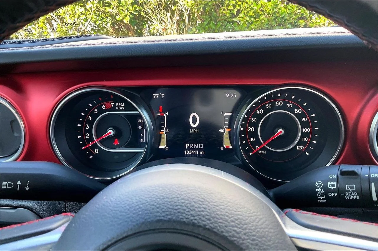 Used 2020 Red Jeep Rubicon image 11