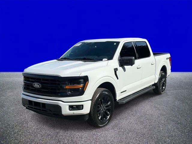 Certified Used 2024 Oxford White Ford XLT image 7