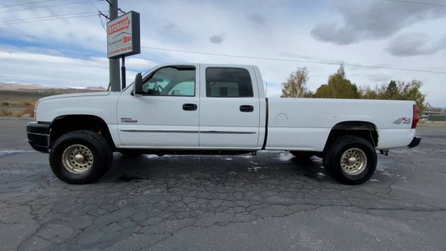 Used 2004 Summit White Chevrolet SRW LS image 5