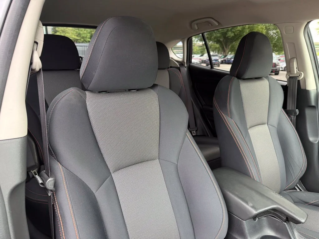 Used 2019 Dark Gray Metallic Subaru 2.0i Premium image 29