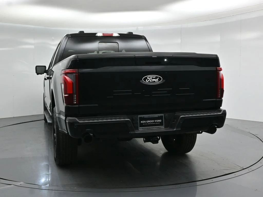 New 2026 Agate Black Metallic Ford Lariat image 27