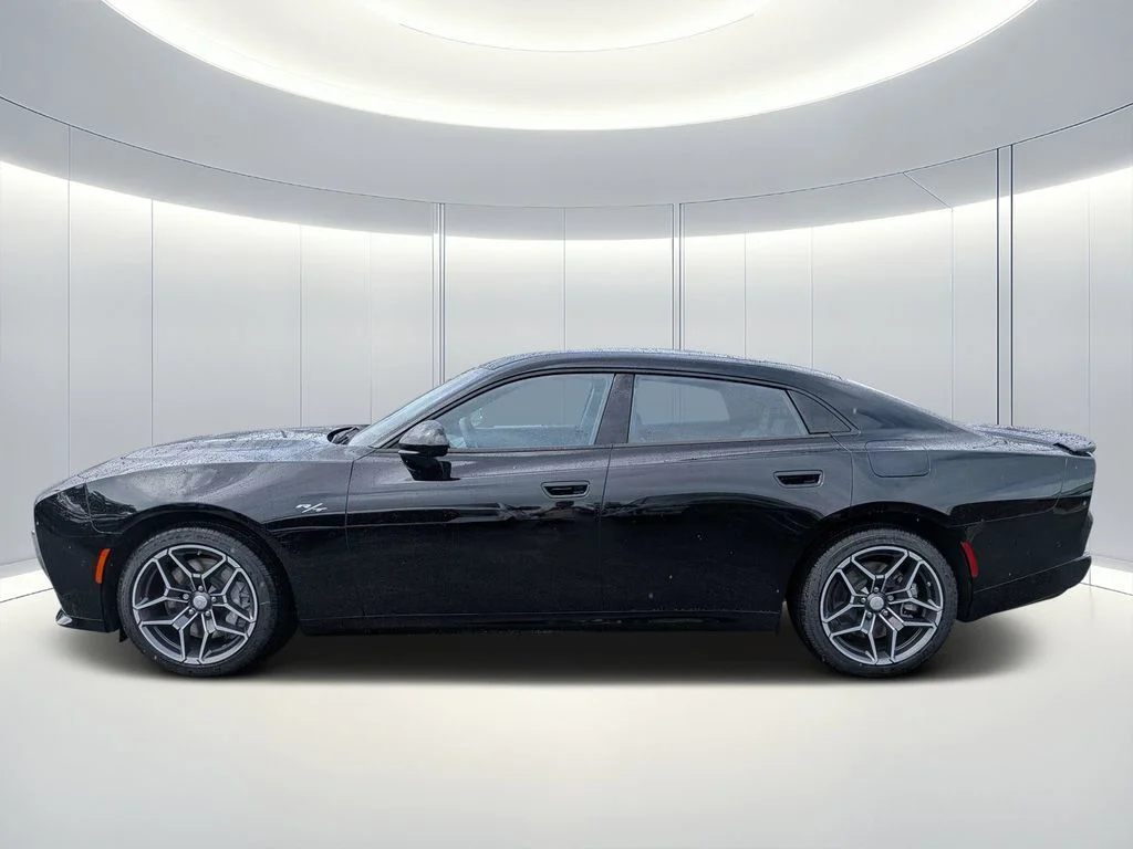 New 2026 Diamond Black Crystal Pearlcoat Dodge R/T image 7