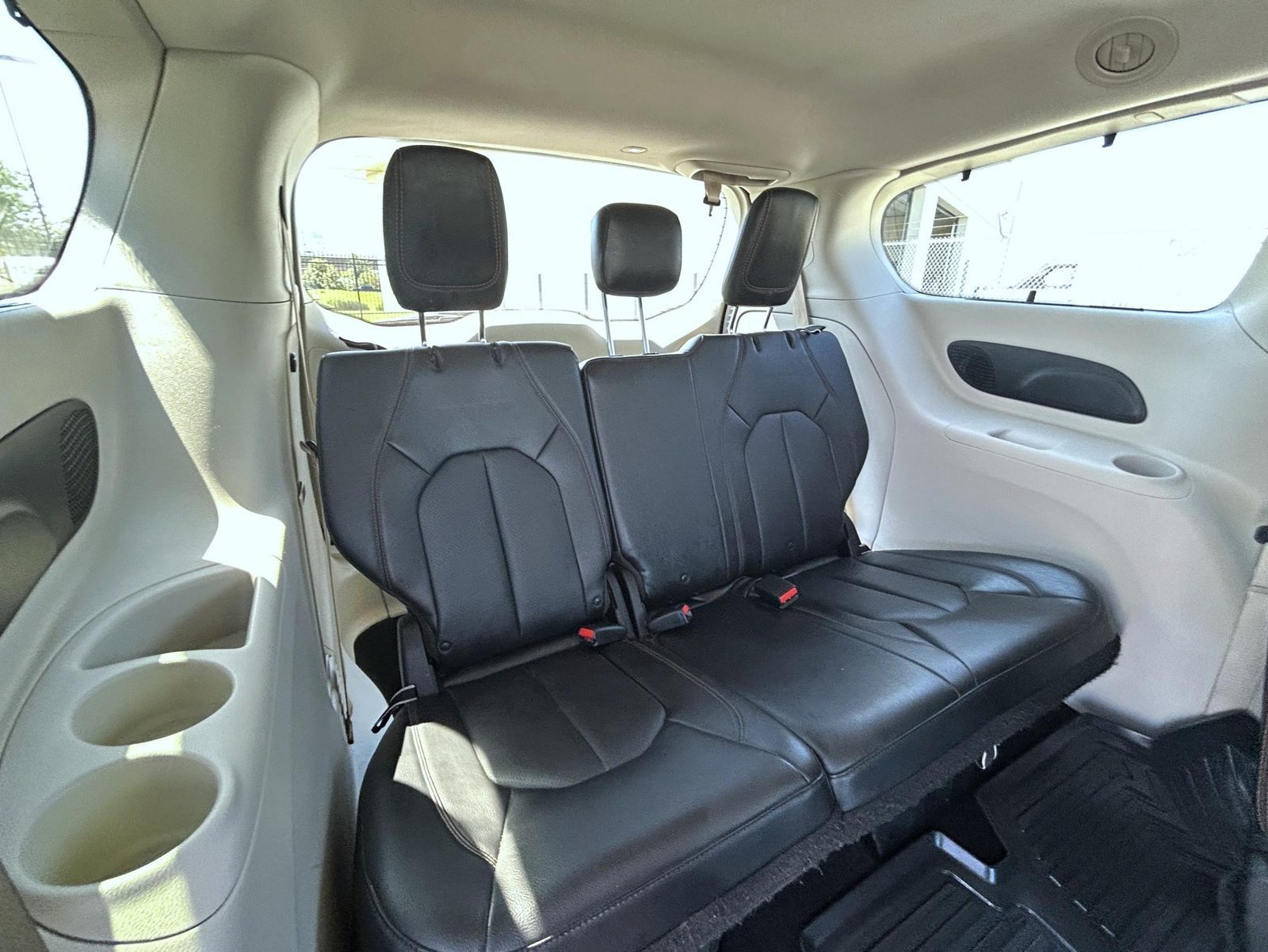 2018 Chrysler Pacifica Touring L Plus - Photo 20