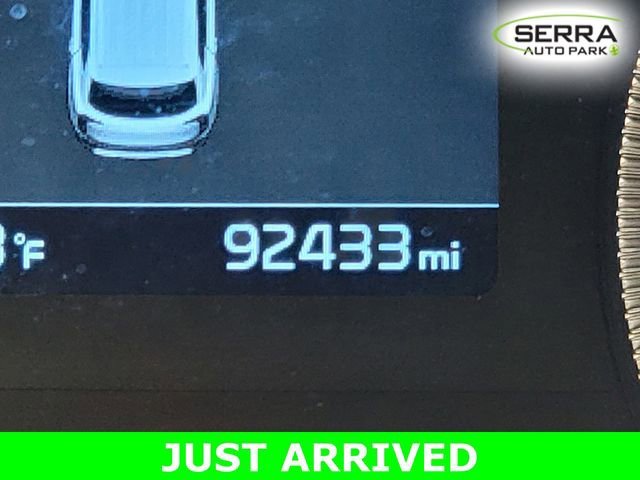 Used 2022 Black Kia S image 32