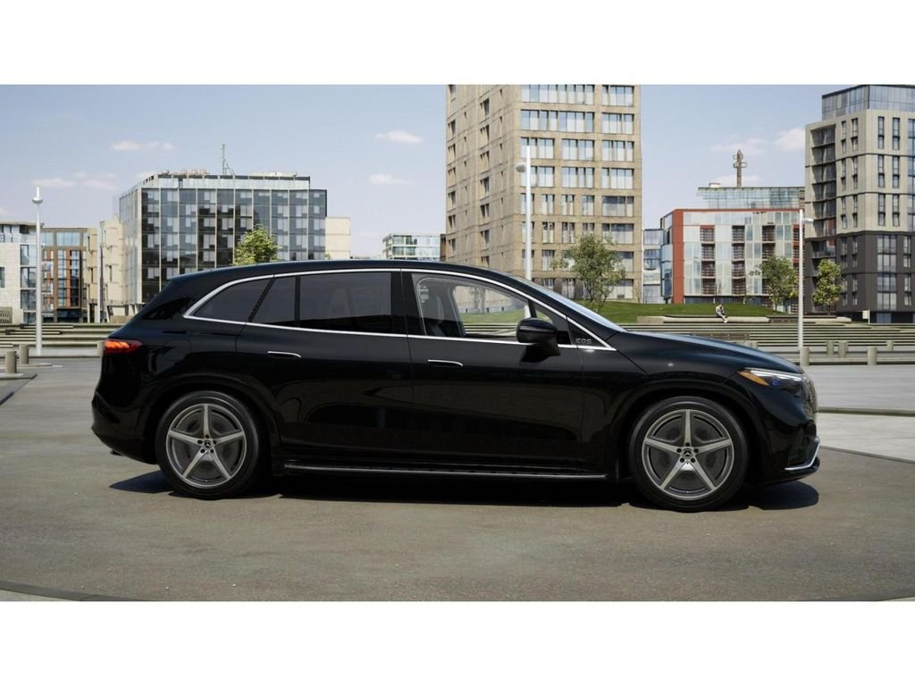 Certified Used 2023 Obsidian Black Mercedes-Benz 580 4MATIC® image 15