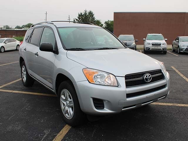 Used 2011 Classic Silver Metallic Toyota Base image 4